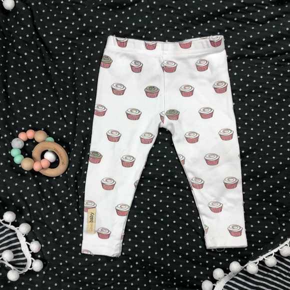 L'ovedbaby Other - L’ovedbaby Coral Cupcake Leggings